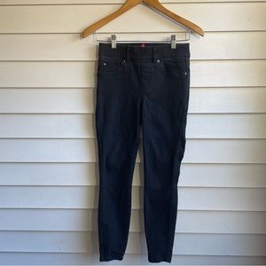 Spanx Black Ankle Skinny Pull On Jeans Size XS Petite